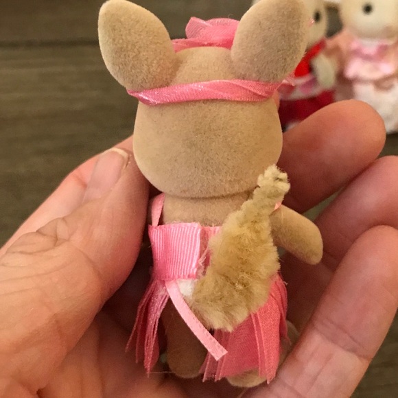 Calico Critter Rabbits - Picture 4 of 9